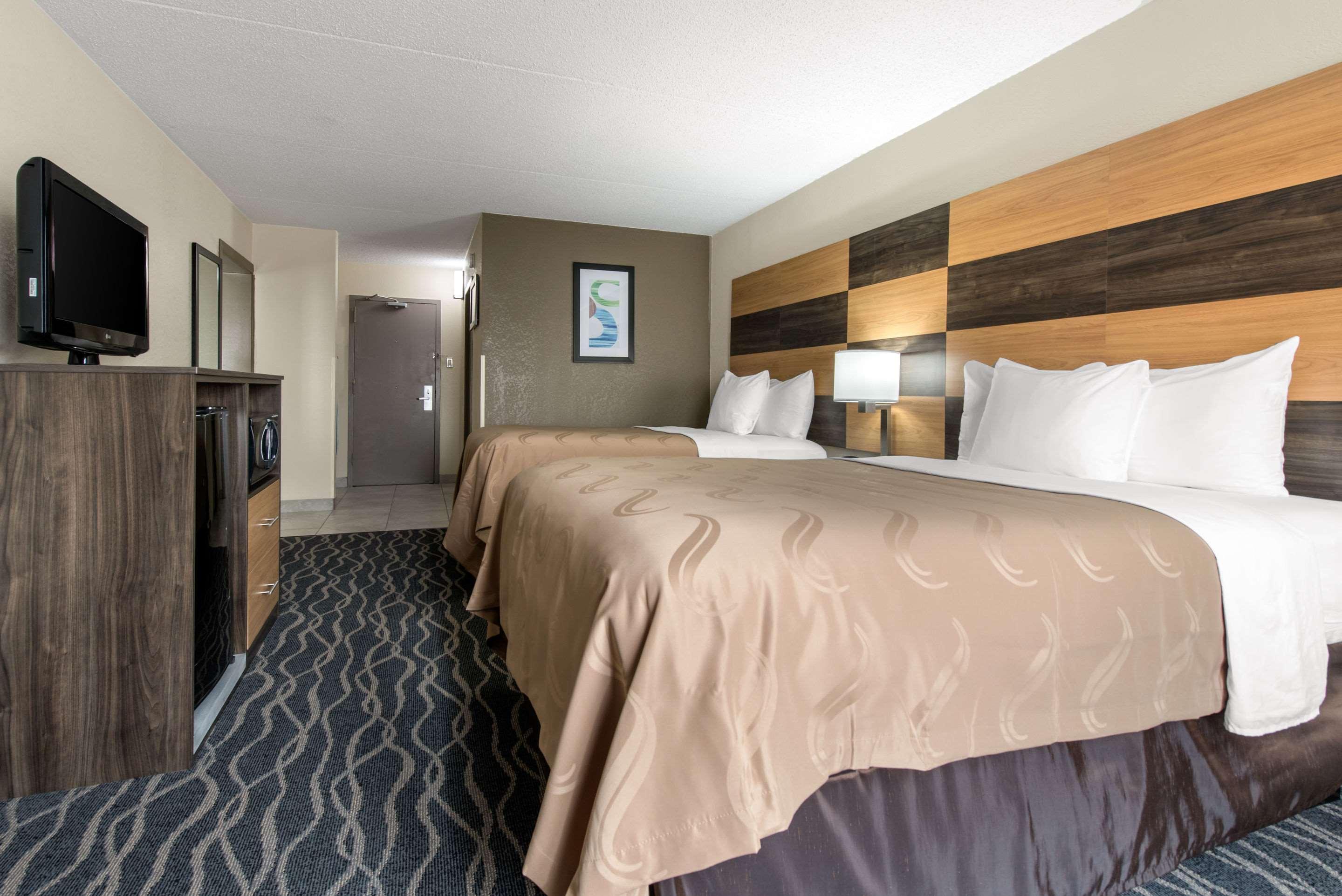 Quality Inn & Suites Lafayette I-65 Exterior photo
