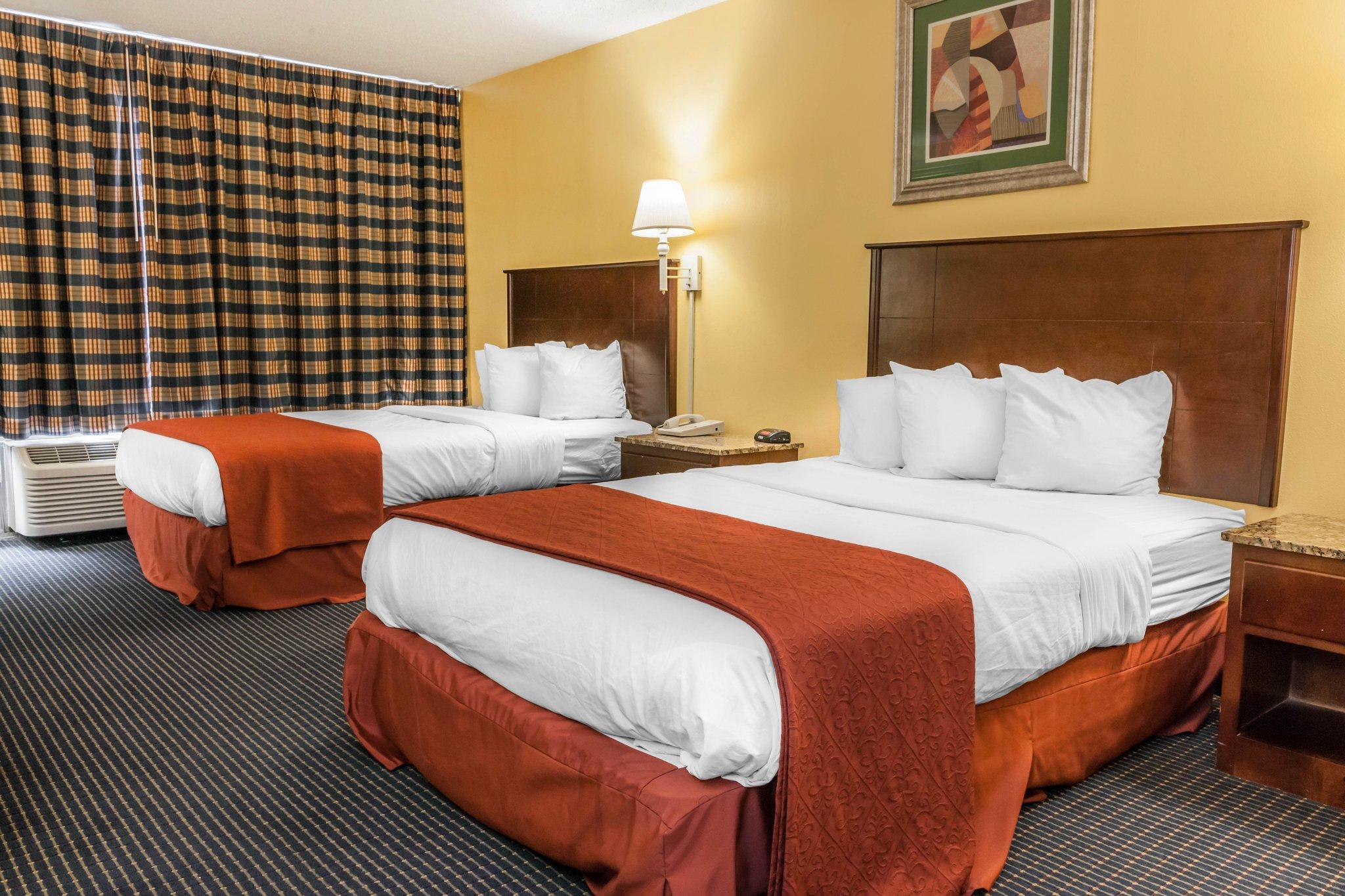 Quality Inn & Suites Lafayette I-65 Exterior photo